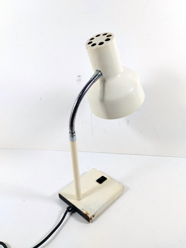 lampara flexo oficina metal crema 1u